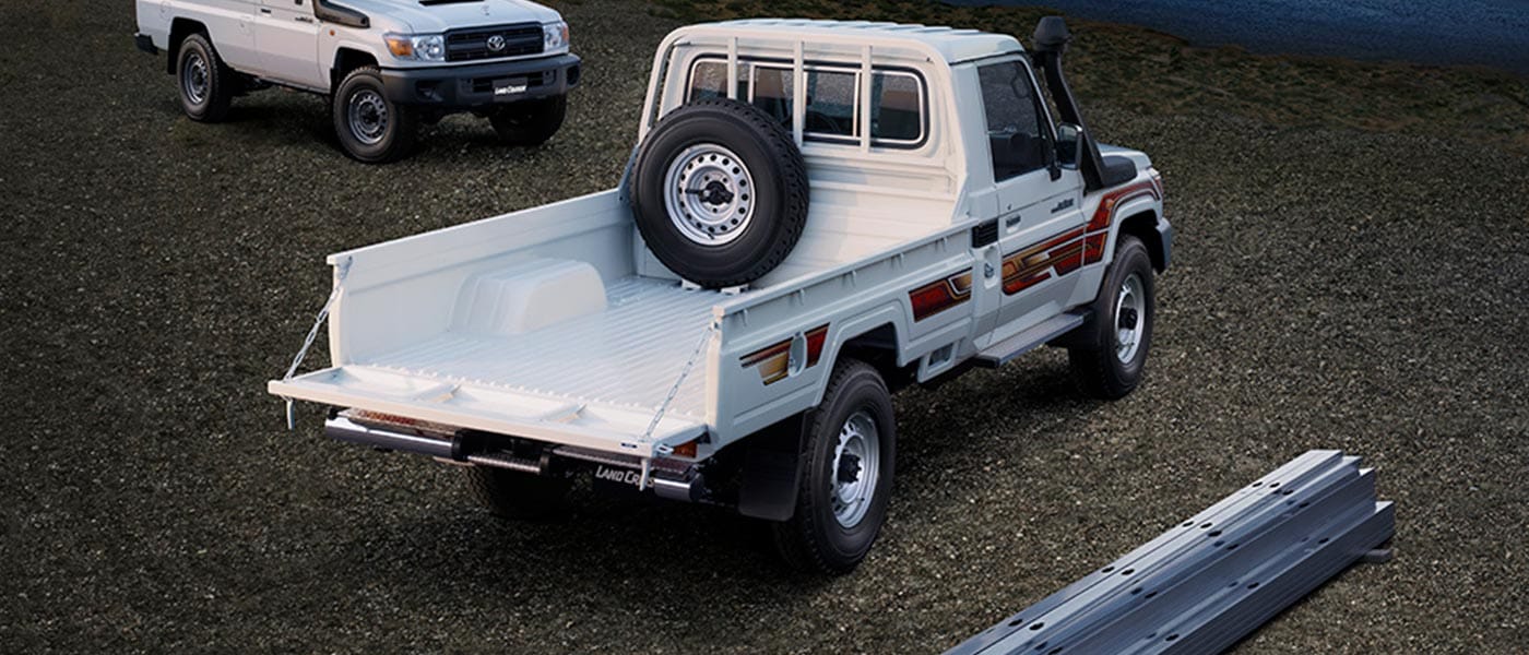 LAND CRUISER PICKUP